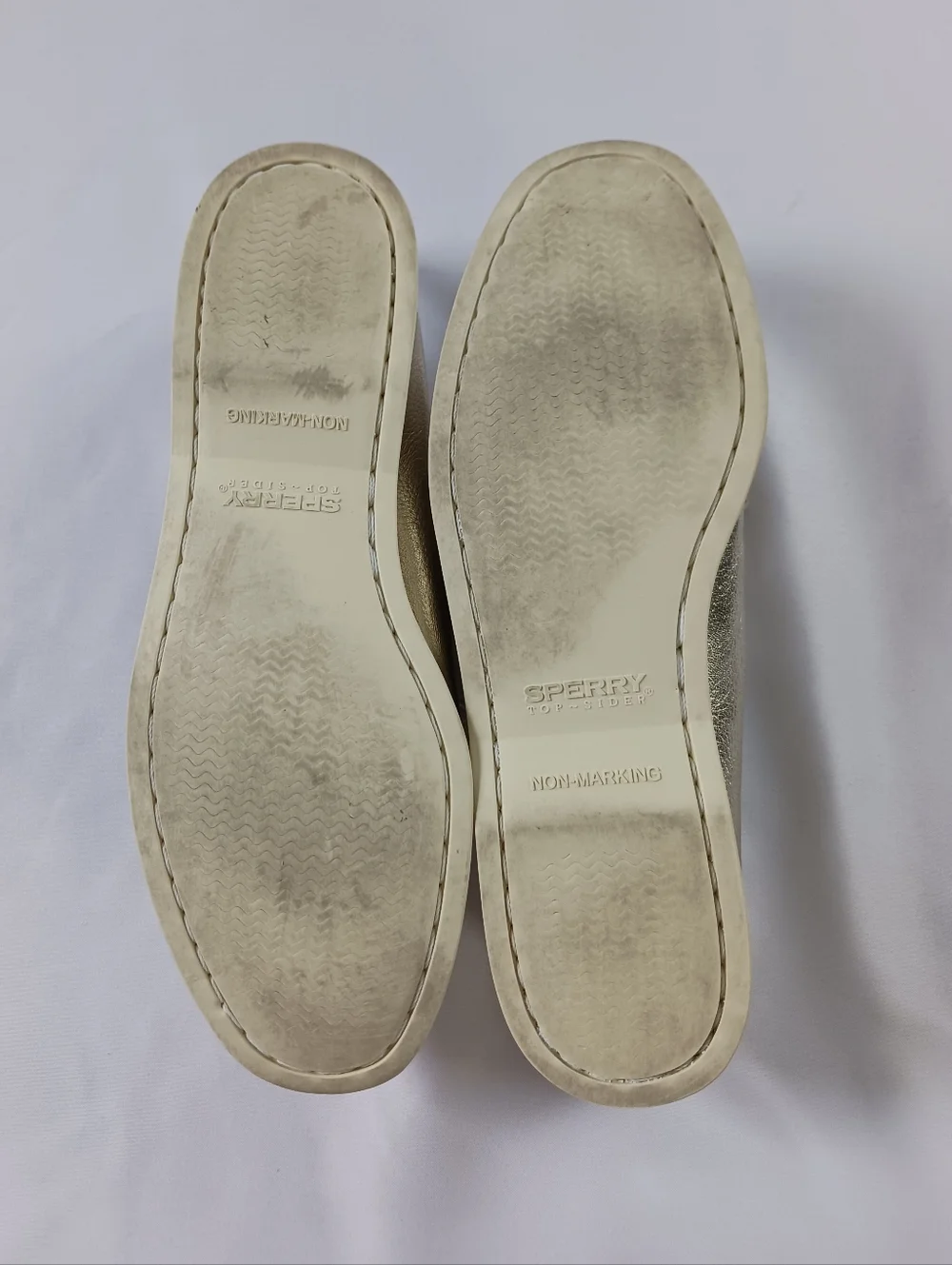 Sperry 2 Eye Boat Shoe Top Sider Metalic Gold Leather Flat Loafer Preppy Size 10 - Picture 10 of 11